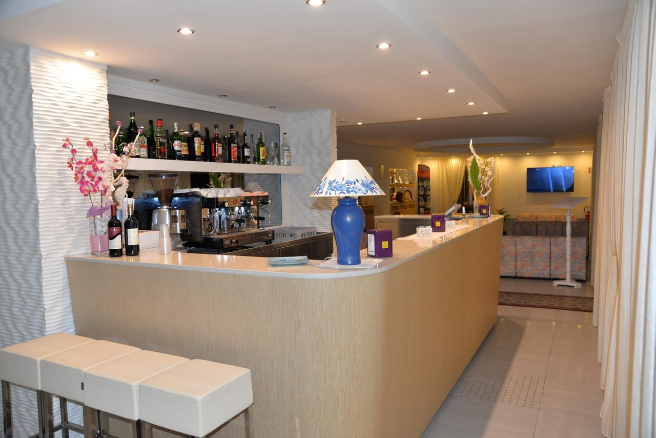 Hotel Ilde Rimini Exterior foto